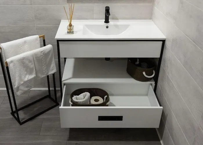 Restaurante Rosales Konukevi Tejeda de Tiétar