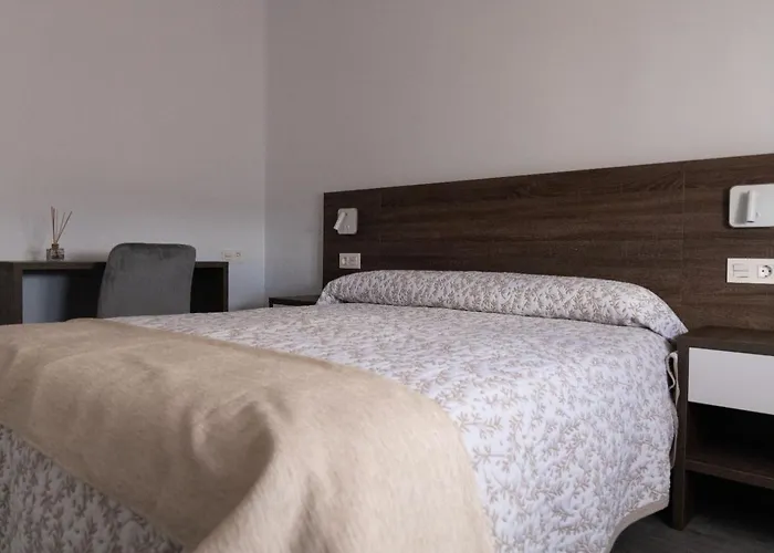 Restaurante Rosales 3* Tejeda de Tiétar